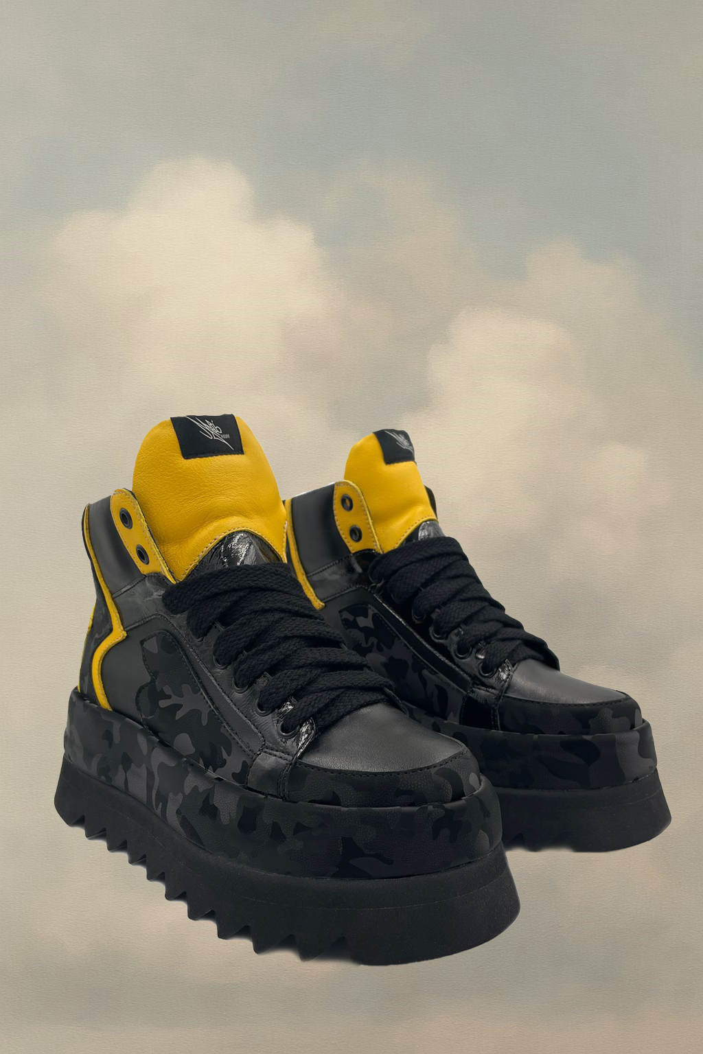 Angel Wings "BEE"