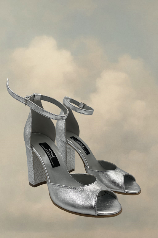 Midnight Keep "Silver"