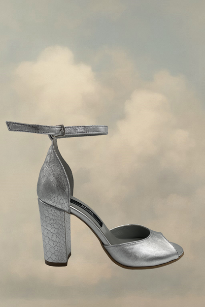 Midnight Keep "Silver"
